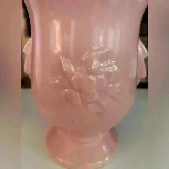 Vintage Pink McCoy  Pottery Vase with Bird and Flower - Picture 6 of 10